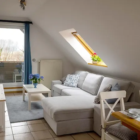 Trabbi-haus * Harlesiel