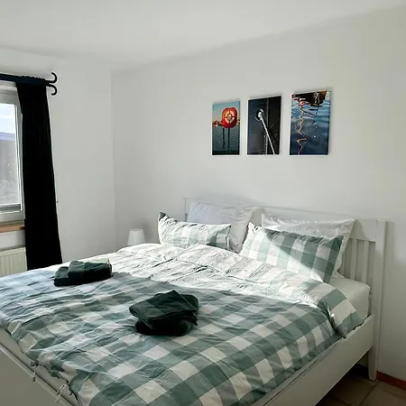 Trabbi-haus * 하를레질